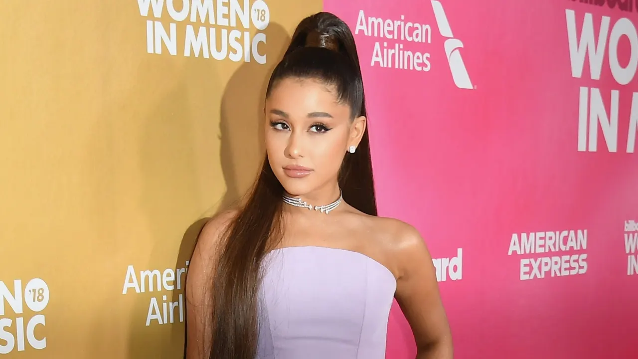 Gaya Rambut Gaya Rambut High Ponytail