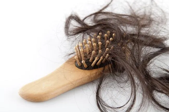 Mengatasi Rambut Rontok: Panduan Lengkap untuk Kesehatan Rambut