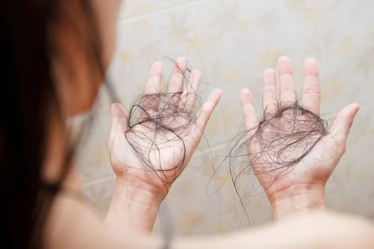 Jenis Perawatan Rambut yang Bisa Mengatasi Rambut Rontok