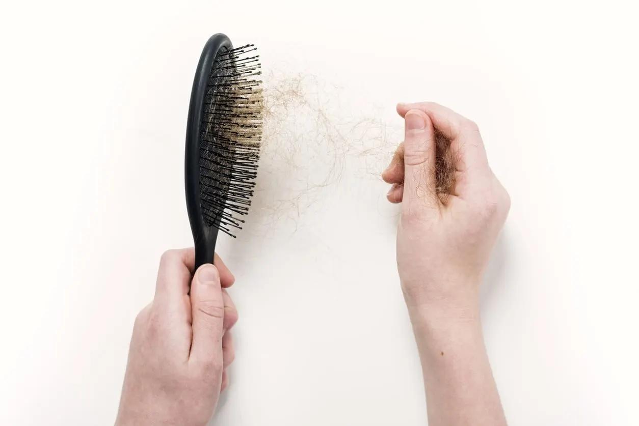 Shampoo Terbaik untuk Rambut Rontok: Rekomendasi Dokter Kulit yang Bikin Rambut Kuat Lagi!