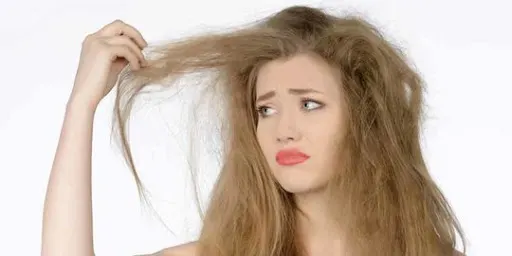 Rambut Kusut Terus? Ini Penyebab dan Cara Mengatasinya