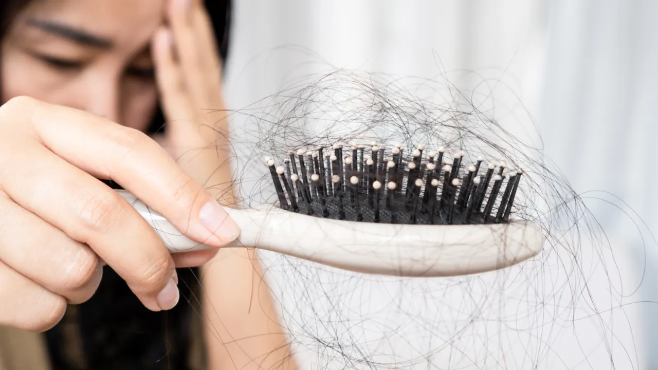 Tips Haircare Alami agar Rambut Tidak Rontok dan Tetap Sehat