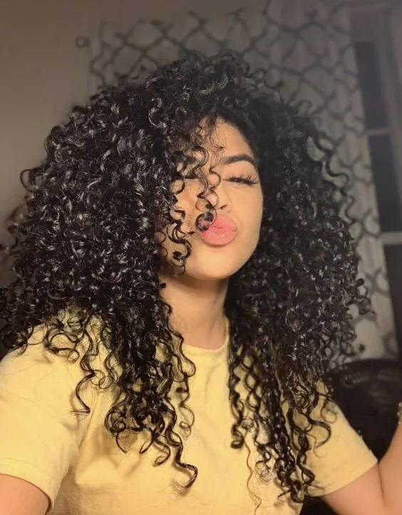 Natural Curls: Keriting Asli yang Bikin Pesona