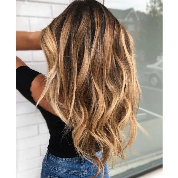 Sunkissed Balayage: Rambut yang Dicium Matahari!