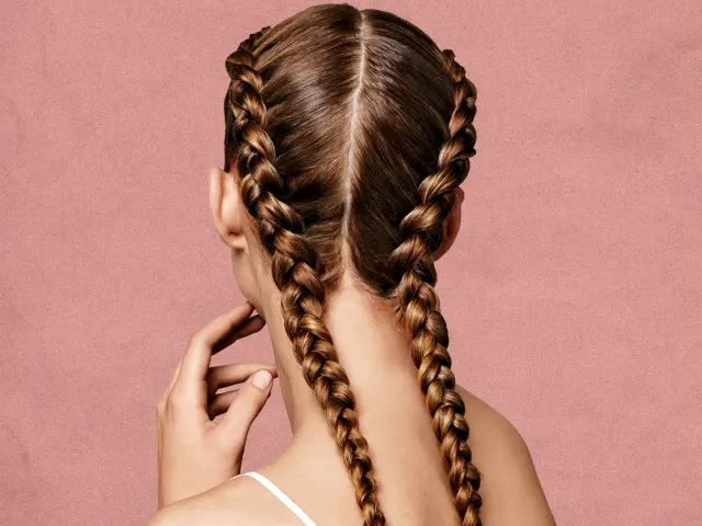 French Braid: Gaya Rambut Klasik yang Memukau