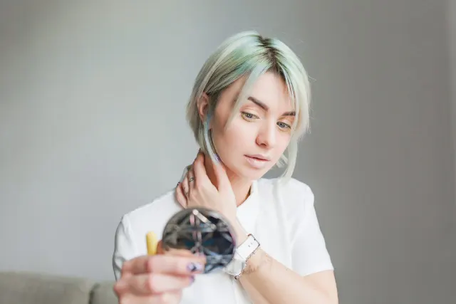 Rambut Pendek Lebih Sehat? Ini Cara Merawatnya dengan Benar