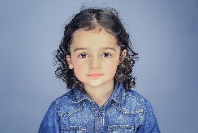 Rambut Berminyak pada Anak, Bagaimana Mengatasinya?