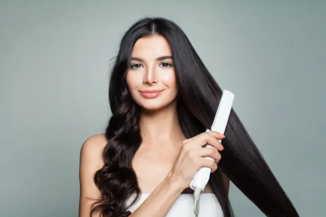 Cara Mengunci Rambut Curly Agar Tidak Mudah Lurus Lagi (Biar Curl Tetap On Point!)