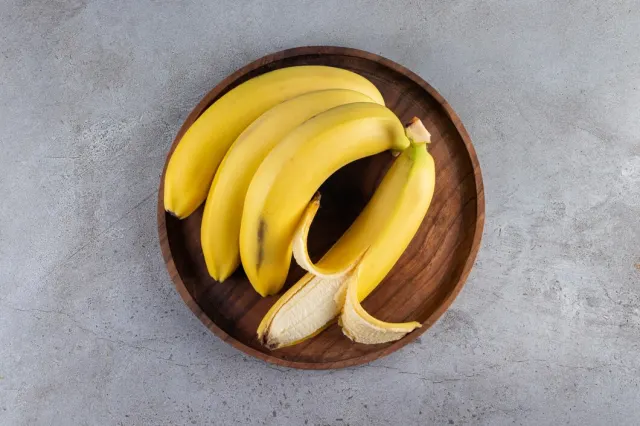 Mitos atau Fakta: Apakah Pisang Bisa Membuat Rambut Cepat Panjang?